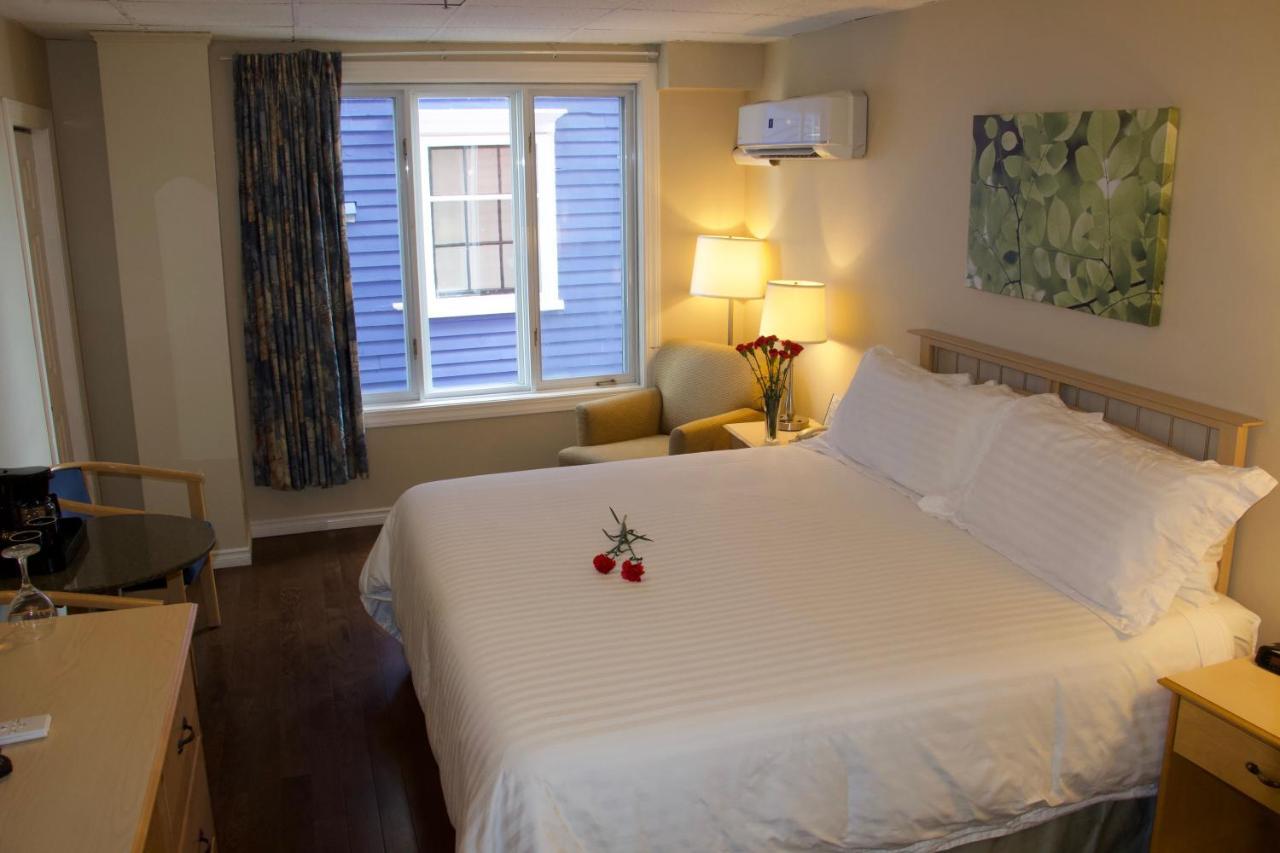 Rum Runner Inn Lunenburg Bagian luar foto