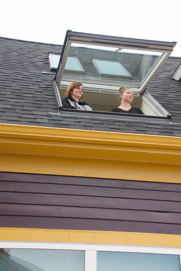 Rum Runner Inn Lunenburg Bagian luar foto