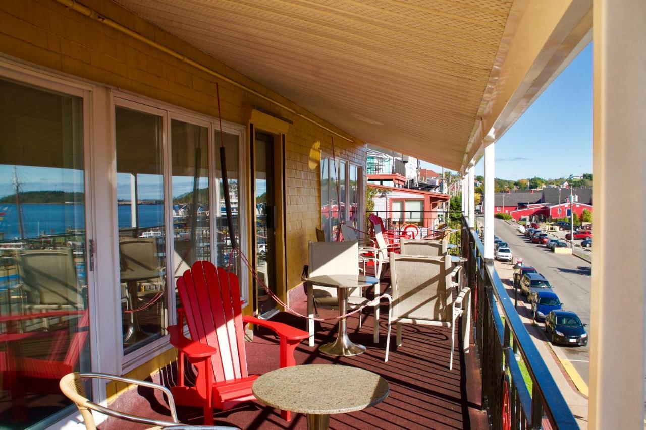 Rum Runner Inn Lunenburg Bagian luar foto